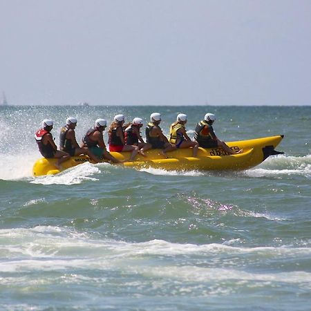 Strandhuis De Zon - Recreatiepark De Watersnip Petten Bagian luar foto